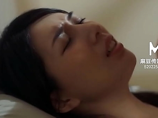 Steamy encouragement from a sexy step sister in this sizzling HD trailer of Asian original porn.